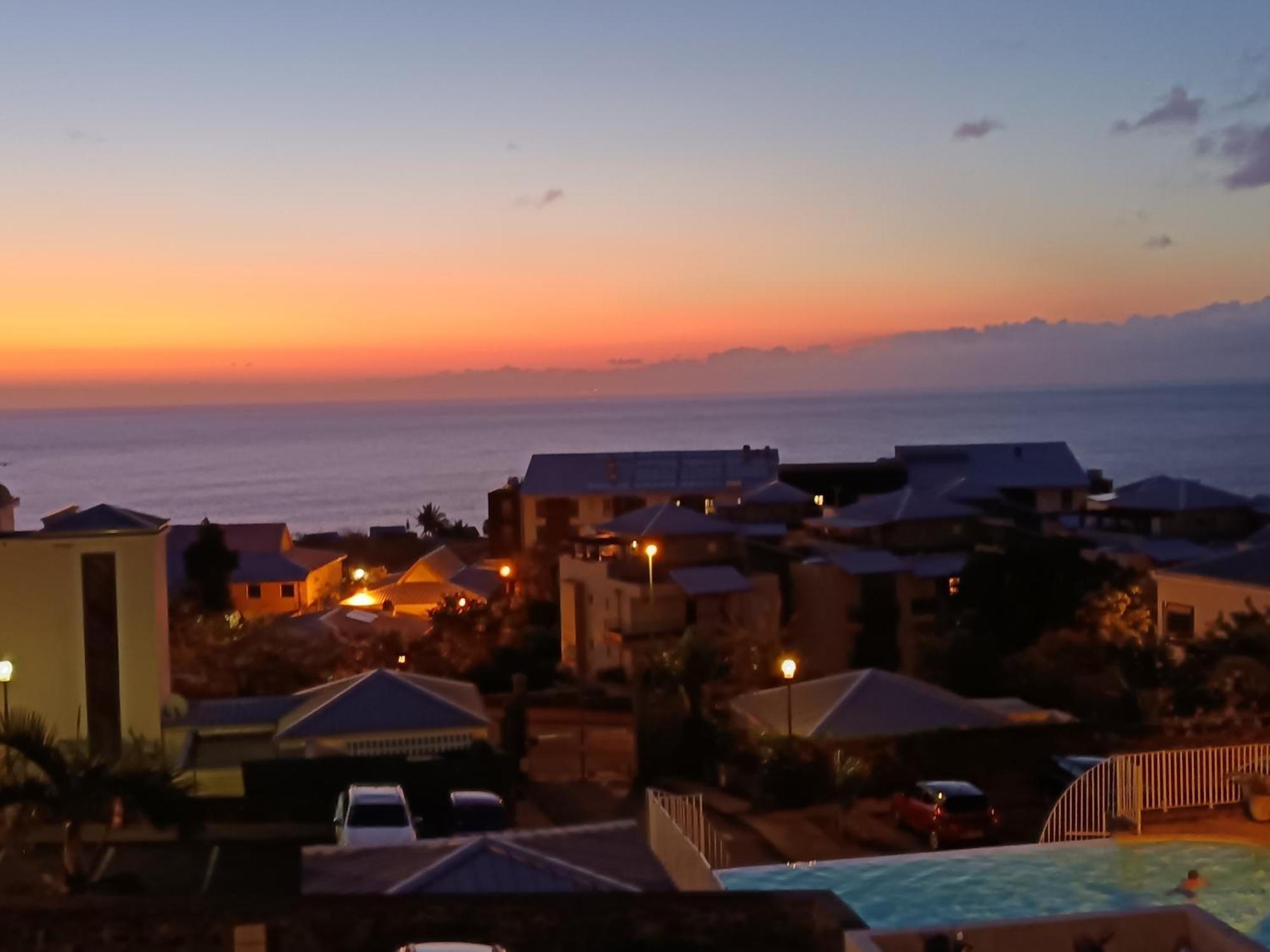 Beau T3 Litchi Vue Ocean Piscine Apartment Saint-Gilles-les Bains Luaran gambar